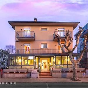 https://hotel-rubens.it-tuscanyhotel.com